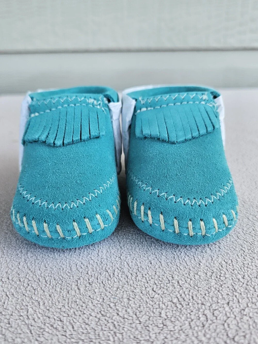 Minnetonka Riley Moccasin Booties Turquoise Baby Infant SZ 2 Western Fringe